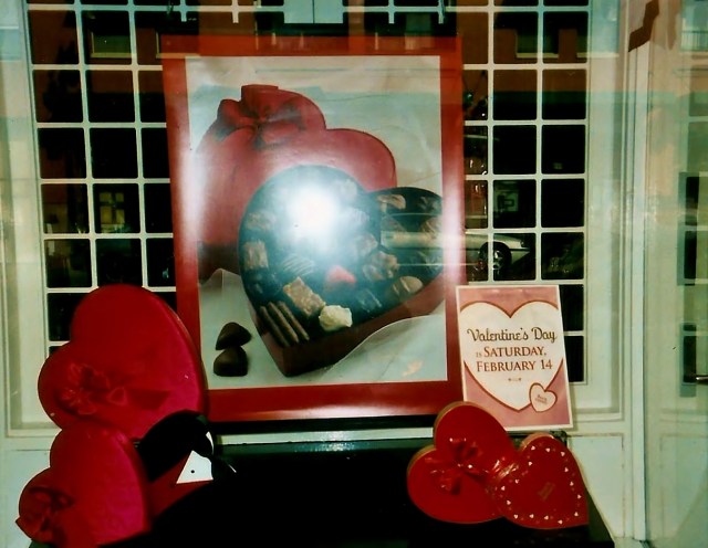 seesvalentinecandy